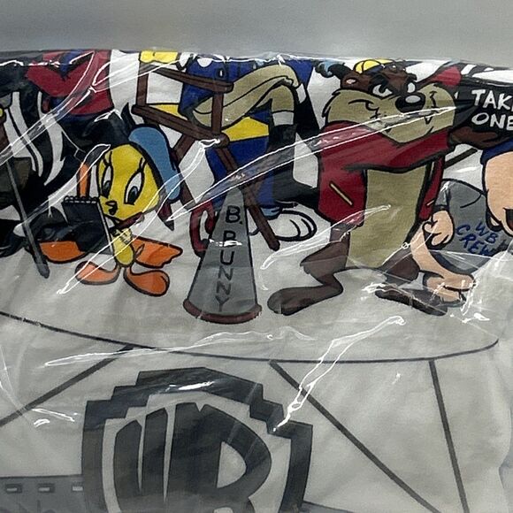 Vintage 1997 Warner Bros. Bugs Bunny & Gang Looney Tunes Shirt SZ L Made In USA - Picture 3 of 10